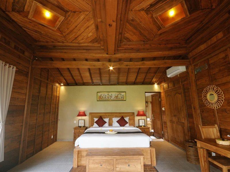 Sebatu Eco 4*
